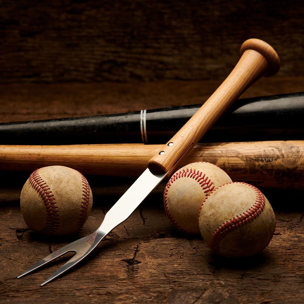 Pickoff bottle opener bat-handle tool with 'CUSTOM TEXT' sample engraving above large 'CUSTOMIZE SINGLE TOOLS' copy